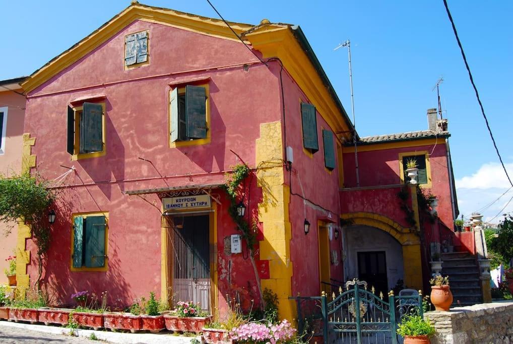 Yangos Traditional Home Kouramades Exterior photo